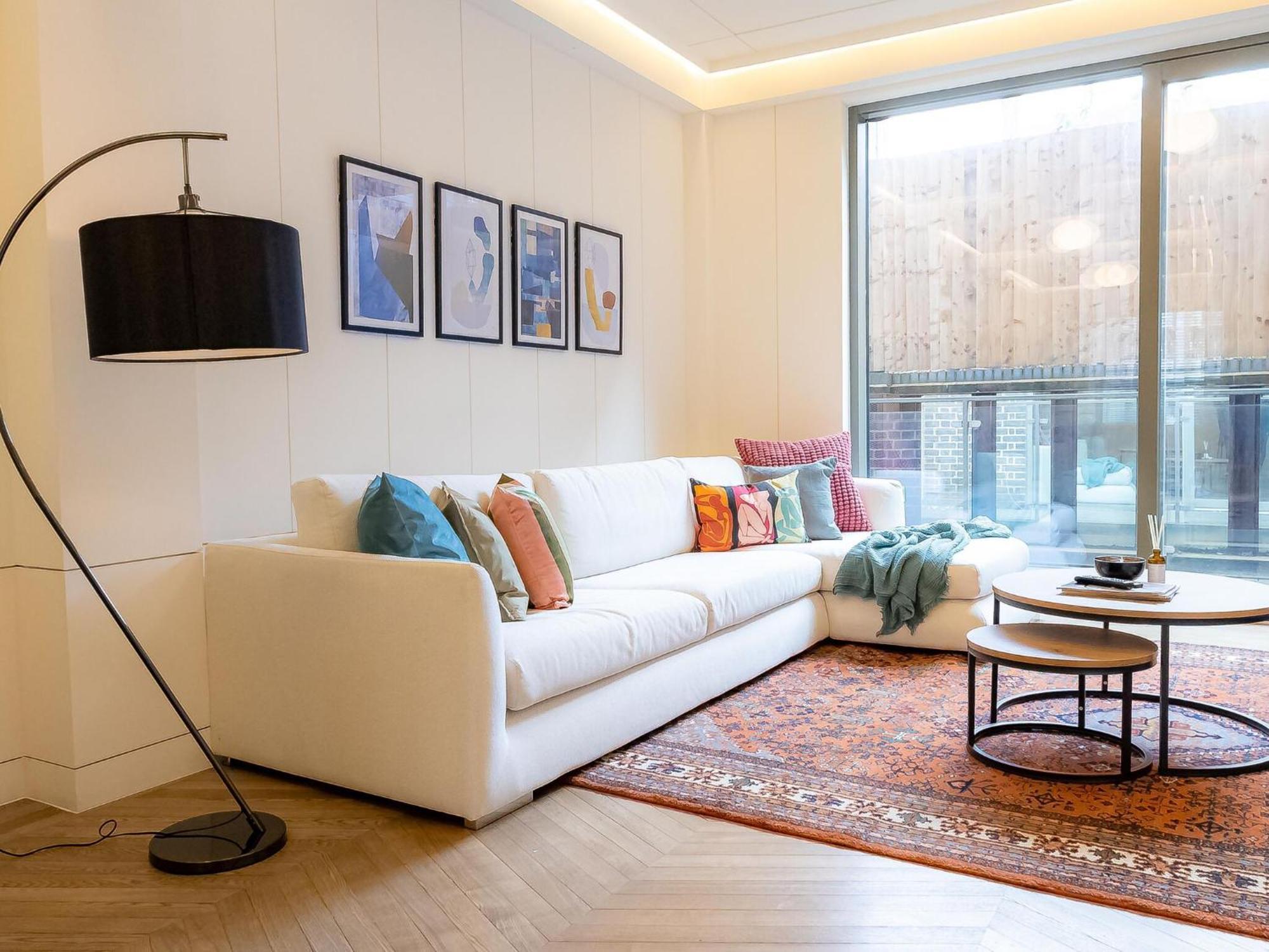 לונדון Modern Deluxe Five Bedroom House Near Chalk Farm Station By Belvilla מראה חיצוני תמונה
