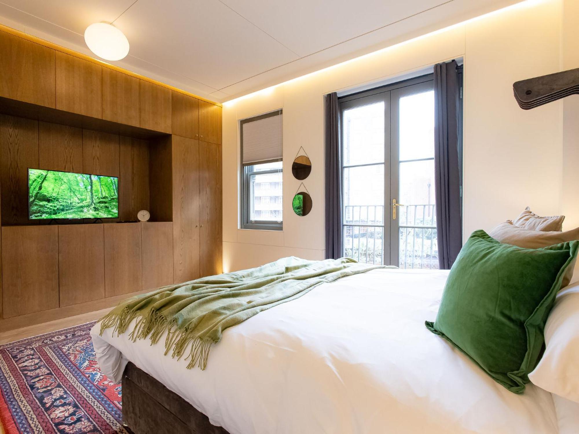 לונדון Modern Deluxe Five Bedroom House Near Chalk Farm Station By Belvilla מראה חיצוני תמונה